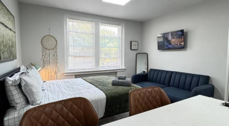 Lovely holiday apartment | Suitable for remote work | Pets allowed in New Haven, CT