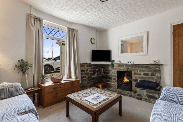 Cottage with terrace | Sea view — photo 2
