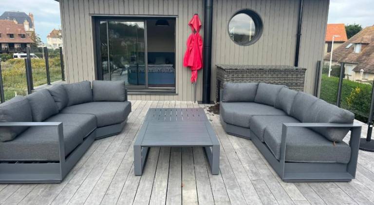 Villa with 2 rooms for 6 persons — photo 4