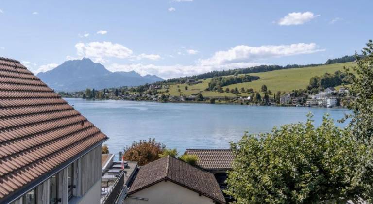Apartment with 2 rooms for 8 persons in Weggis