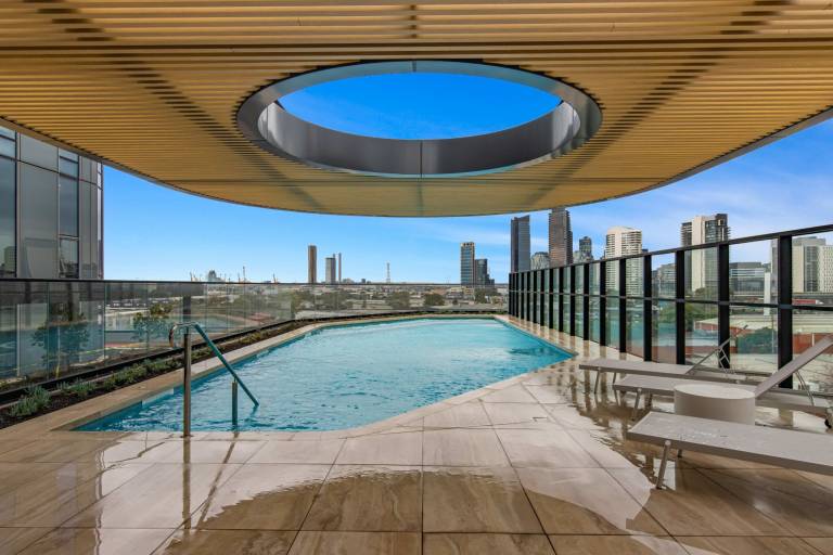 1 Bed Resort with Study and Gym