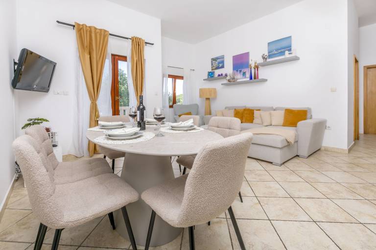 Apartment Kiara near the beach — photo 5