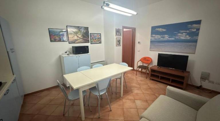 Holiday apartment with 2 rooms for 5 persons — photo 2