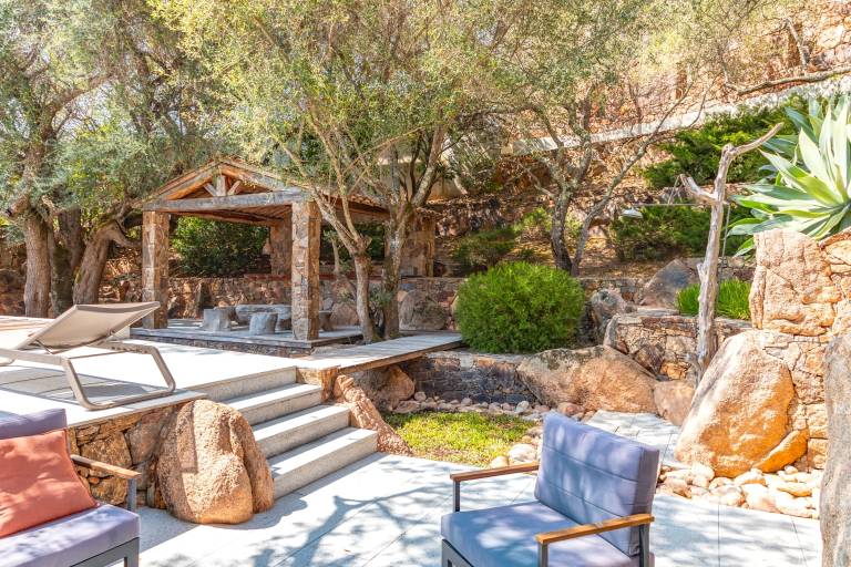 Children-friendly villa with terrace, garden & private pool | Pets are welcome — photo 2