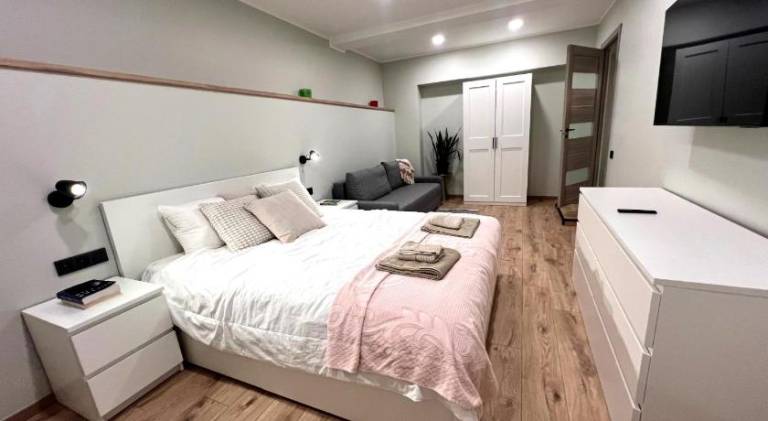 Krisjana Valdemara Apartment - Riga City Center Newly Renovated in Riga