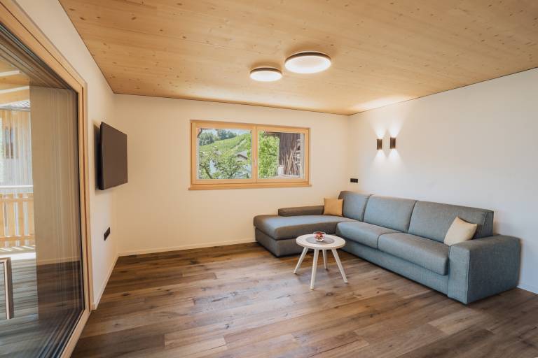 Apartment 'Huetterhof Apartement Huetter' with Mountain View, Private Terrace and Wi-Fi — photo 3