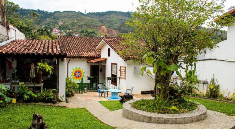 - Casa Pitanga - Acomodacao lindissima pertinho da Igreja do Rosario in Ouro Preto