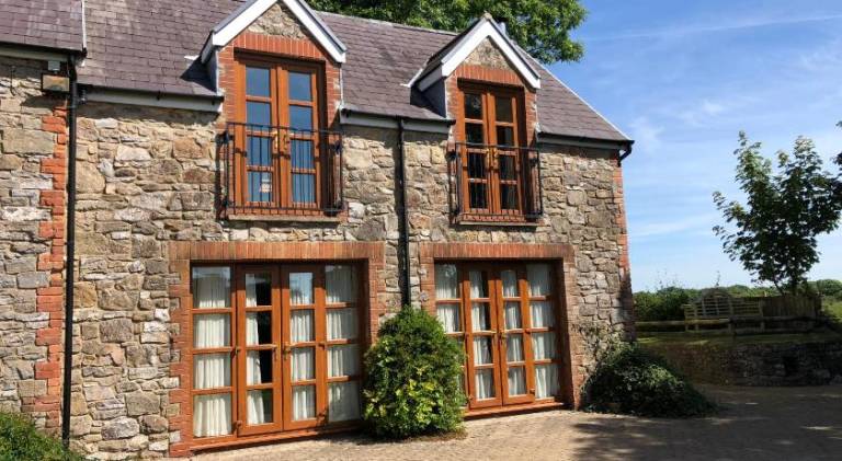 House with 3 rooms for 5 persons in Swansea