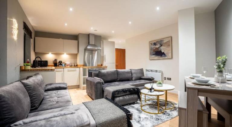 Charming holiday apartment | Dogs allowed in Leeds, AL