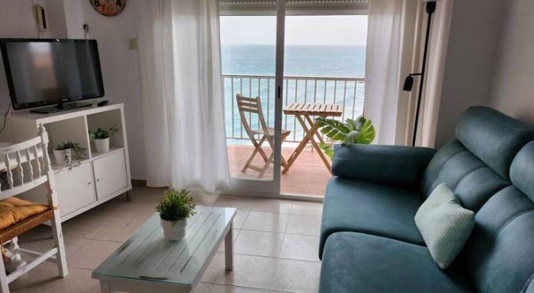 Holiday apartment with pool — photo 2