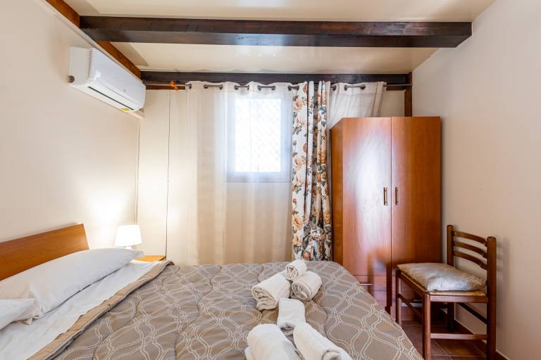 Child-friendly charming apartment with patio | Pets are welcome — photo 3