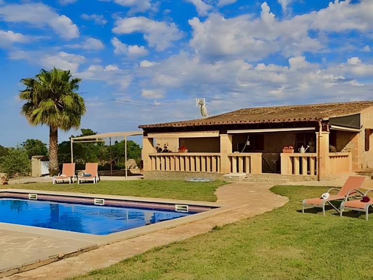 House with yard, pool & barbecue | Mountain view in Manacor