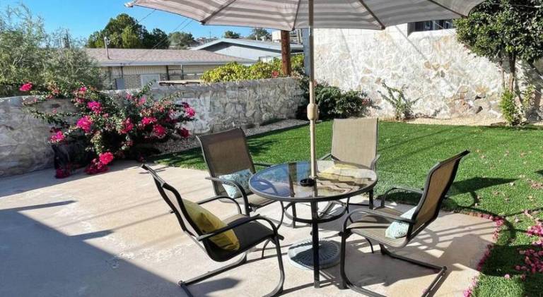 Vacation home | Pet-friendly — photo 2