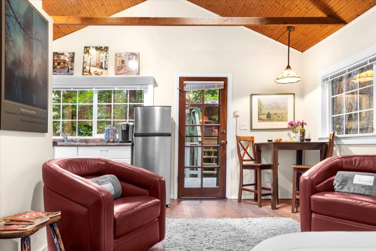 House  Guerneville