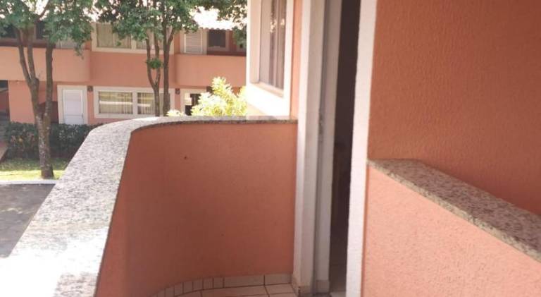 Serviced apartment with yard, hot tub & pool — photo 3