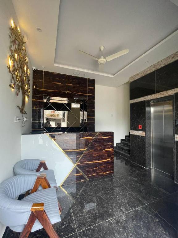 Happys Hotel — photo 2