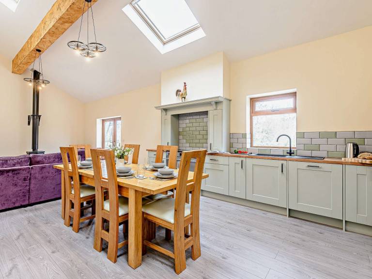 Cottage  Forton