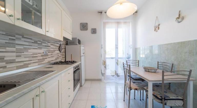 Holiday apartment with 2 rooms for 4 persons — photo 5
