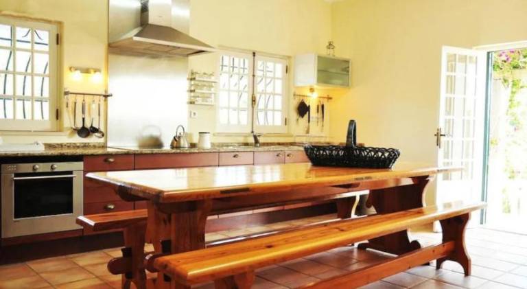 Villa with pool | Pet-friendly — photo 3