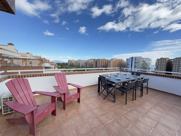 Rental apartment with yard, terrace & pool — photo 2