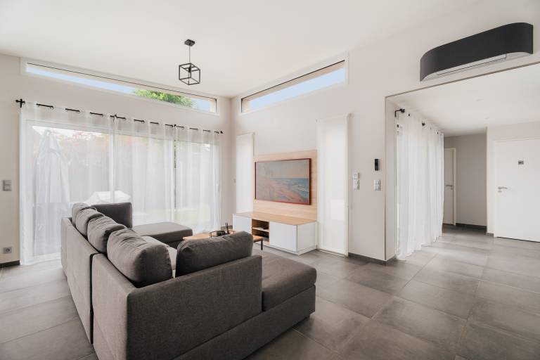Villa “De Standing” with Private Pool, Wi-Fi, and Air Conditioning — photo 4