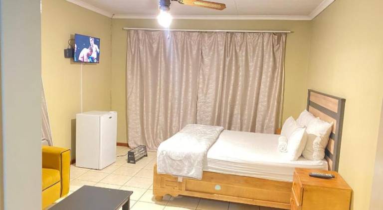 C and c guest house pretoria north in Pretoria