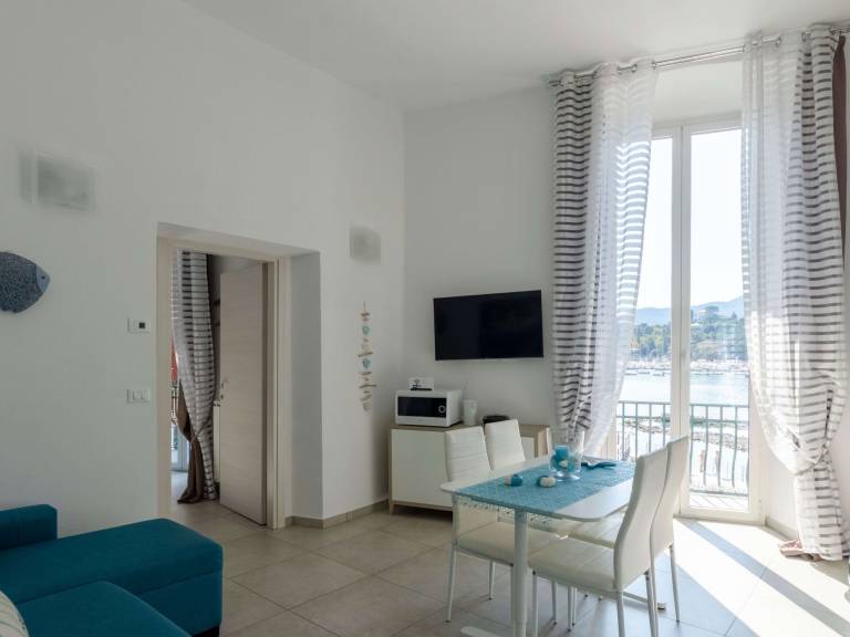 Apartment with 1 room for 3 persons — photo 2