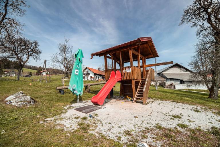 Apartma Zgornja Besnica
