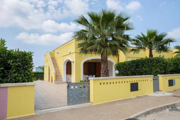 Vacation home with 2 rooms for 4 persons in Salve