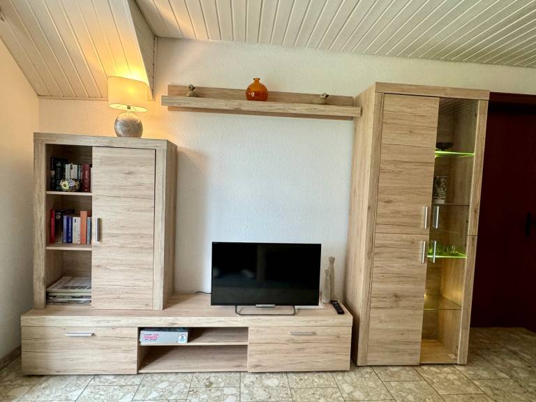 Pleasant rental apartment with fast internet & yard | Garden view | Pets are welcome — photo 3