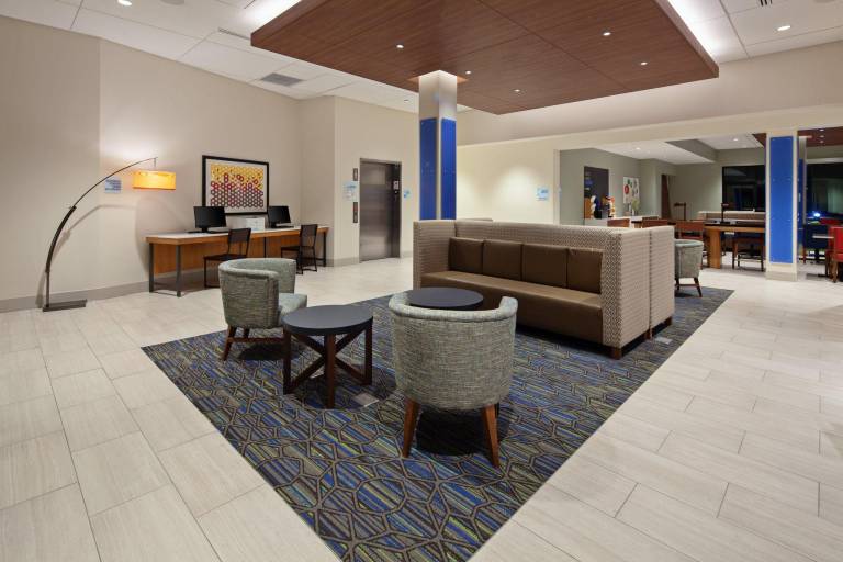 Holiday Inn Express Hotel & Suites Ventura Harbor By IHG — photo 3