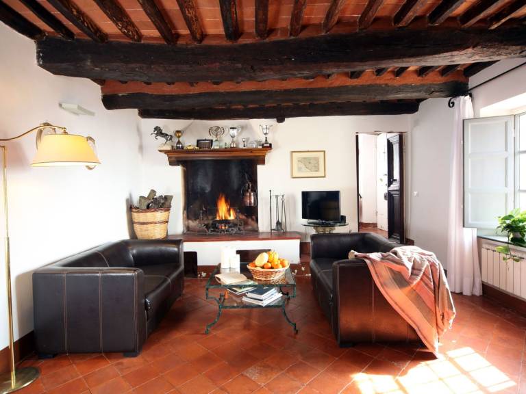 Family-friendly house with private pool & grill | Pet-friendly — photo 3