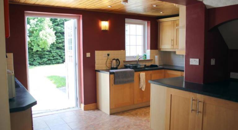 Rental apartment with 4 rooms for 10 persons — photo 3