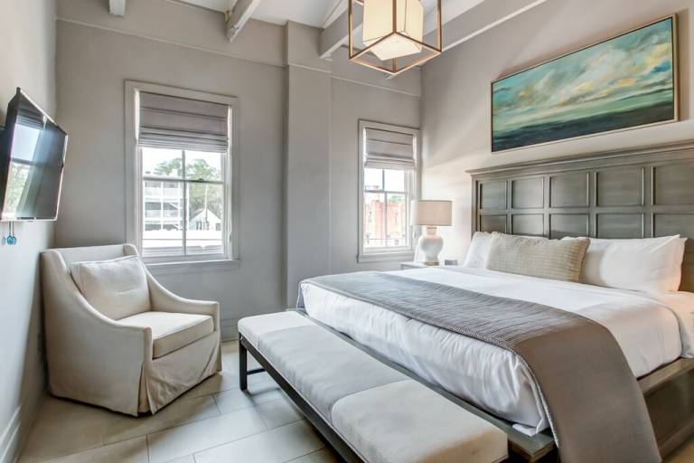 Apartment Historic District - North