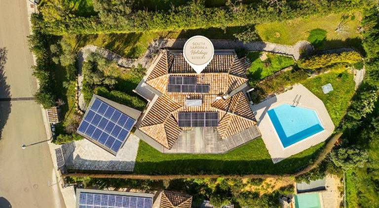 Villa with private pool, garden & barbecue in Domus de Maria