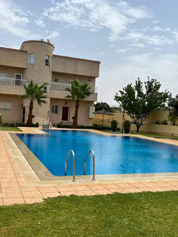 Villa with private pool & garden — photo 2