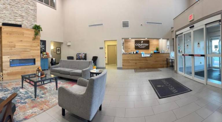 Country Inn & Suites by Radisson, Harrisburg West Mechanicsburg — photo 4