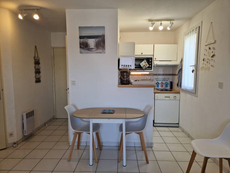 Rental apartment with pool | Pool view | Close to the beach | Dogs allowed — photo 3