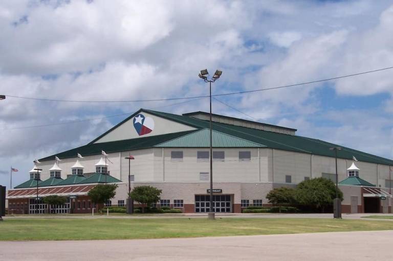 La Quinta Inn & Suites by Wyndham Waco Downtown Baylor