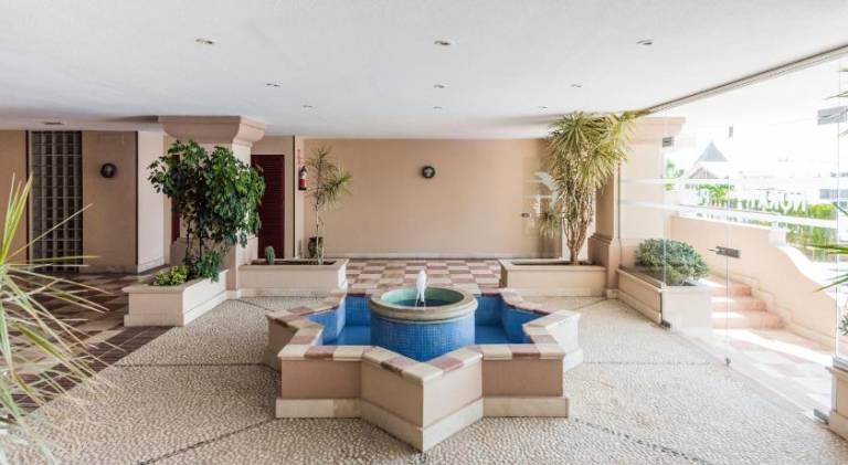 Rental apartment with pool — photo 5