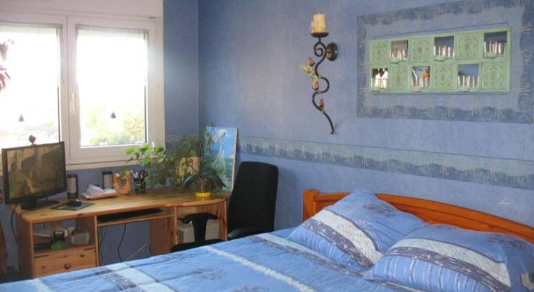 Grande chambre double chez l'habitant in Massy