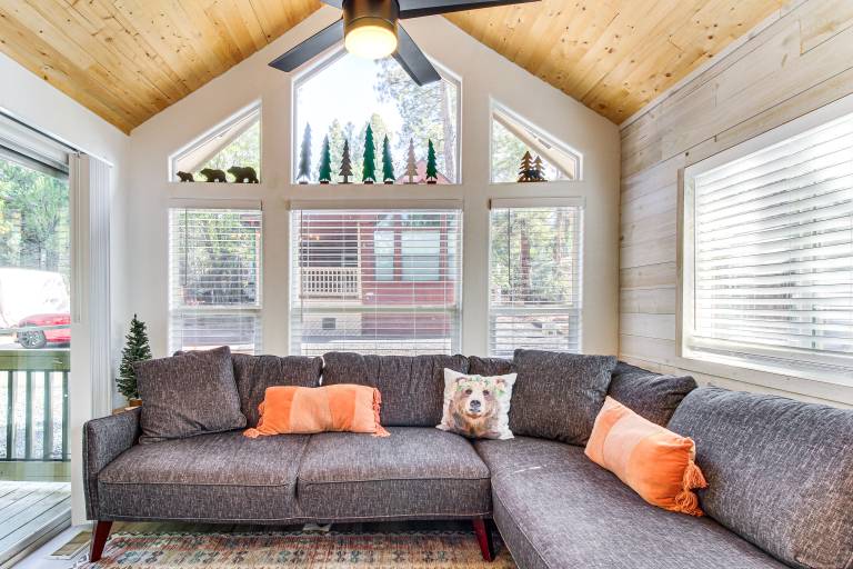 Pet-Friendly Show Low Cabin w/ Trail Access! — photo 2