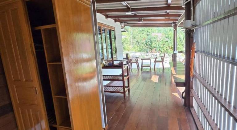 Charming vacation home with patio | Pets are welcome — photo 2