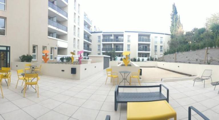 Serviced apartment with terrace, sauna & pool | Pets are welcome — photo 5