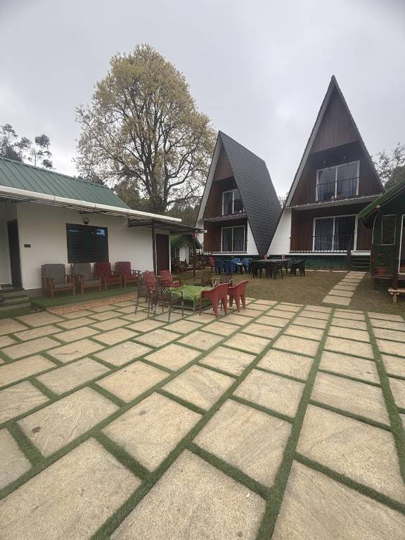 350 m&sup2; H&uuml;tte