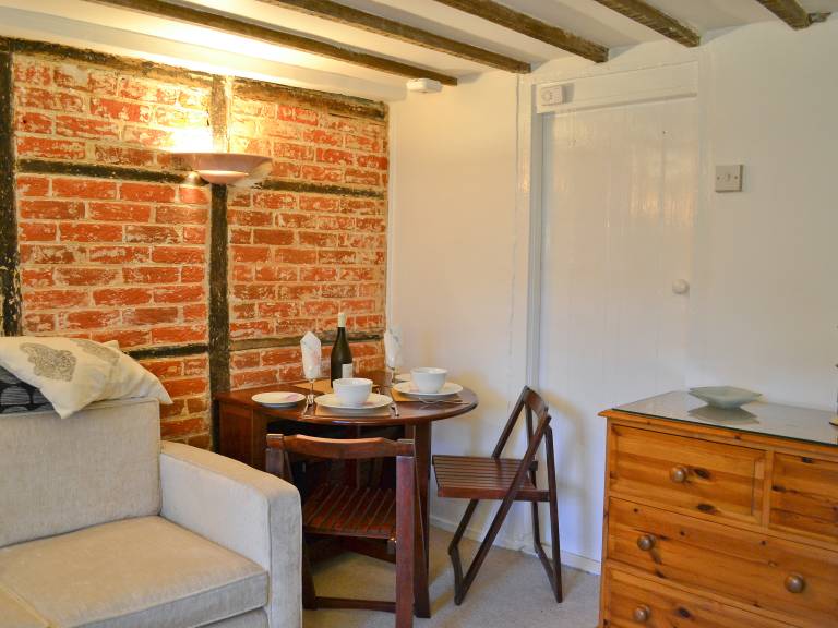 Cottage with terrace, garden & grill | Beach view — photo 5