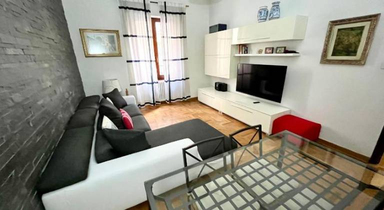 Apartment with 2 rooms for 4 persons — photo 2