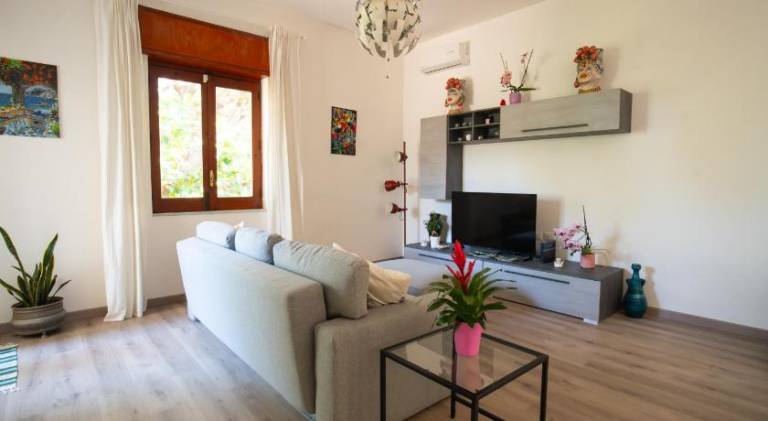 House with 2 rooms for 8 persons — photo 2