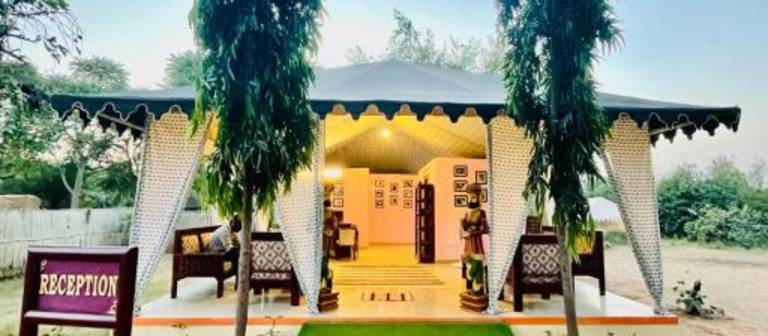 Tent with garden, pool & grill | Pets are welcome in Ajmer