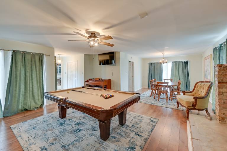 Lovely Goldsboro Home w/ Yard & Grill! — photo 4
